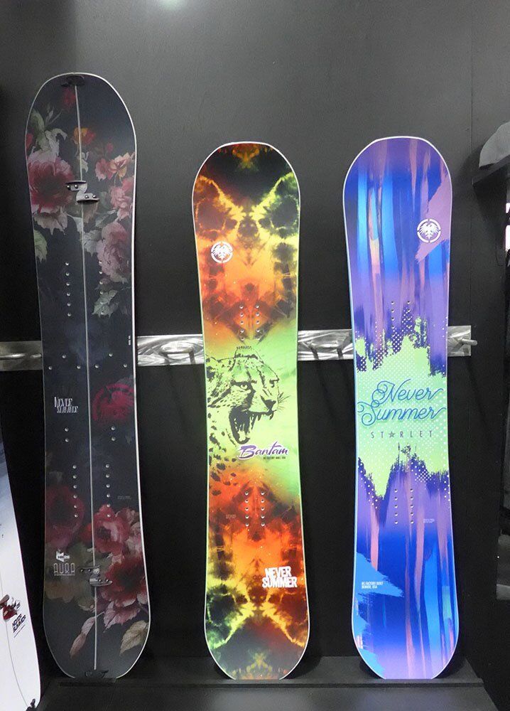 2017 Never Summer Snowboards