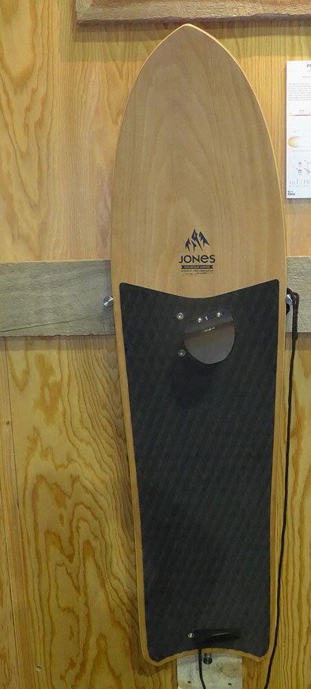 Jones 2017 Snowboards