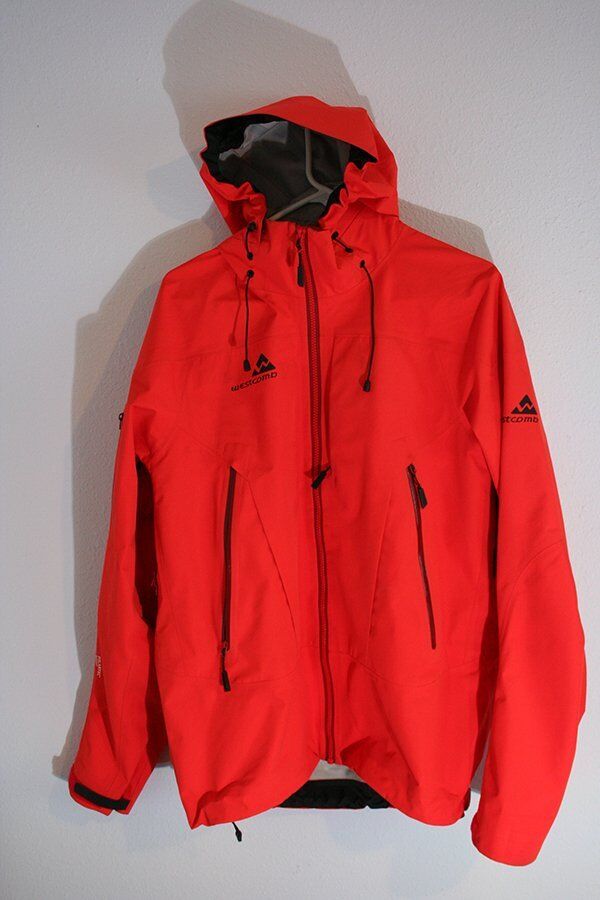 Westcomb Apoc Jacket Review | Mountain Weekly News