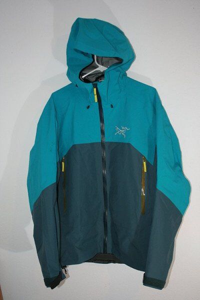 Arc’teryx Rush Jacket Review - Mountain Weekly News