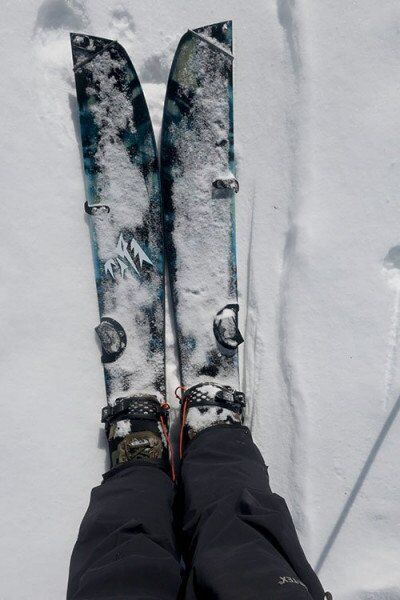 Jones Mind Expander Splitboard Review - Mountain Weekly News