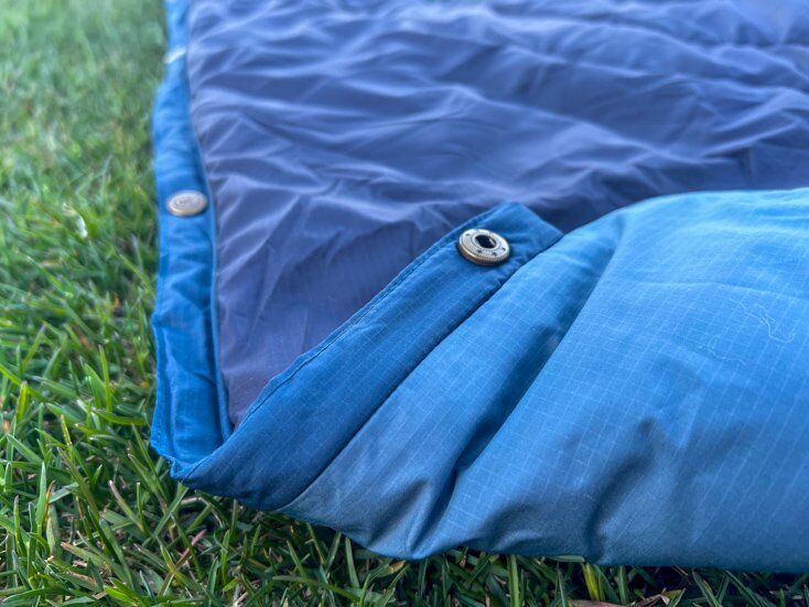 Pillow Blanket Snaps