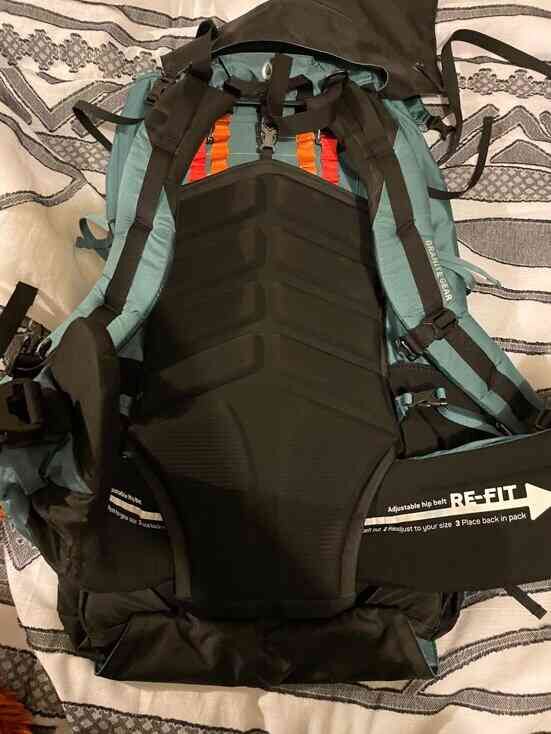 Backside of Granite Gear Backpack