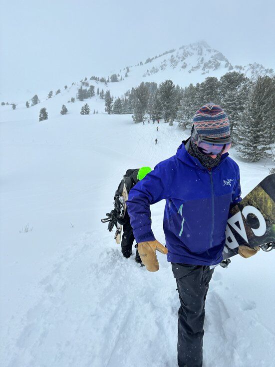 CAPiTA Defenders of Awesome Snowboard Review