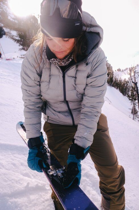 Women In Backcoutnry with Skis