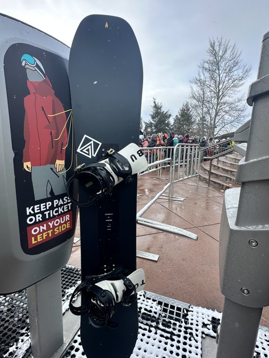 Arbor Candle Black Snowboard
