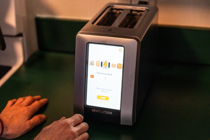 Toaster with Touch Screen