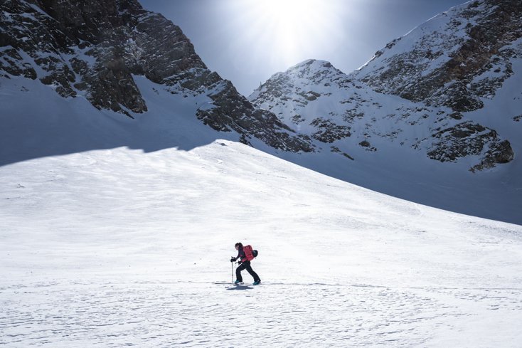 Women Ski Touring in Utah