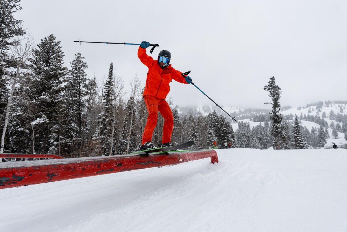Man Skiing in Terrain Park on Line Skis