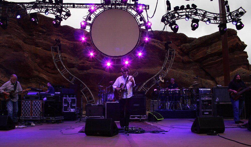 Long Time Widespread Panic Equipment Manager Garrie Vereen Passed Away Widespread Panic Red Rocks Photo Mike Hardaker