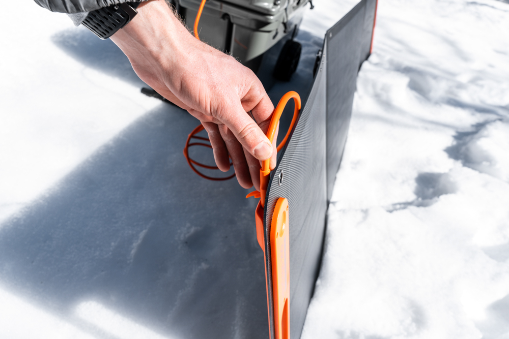 Connecting Portable Power Station to Solar