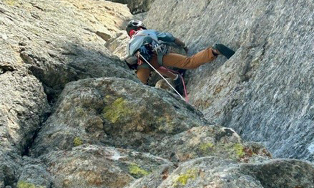 5.11 Tactical Apex Pant Review Testing the 5.11 Technical Apex Pants While Rock Climbing