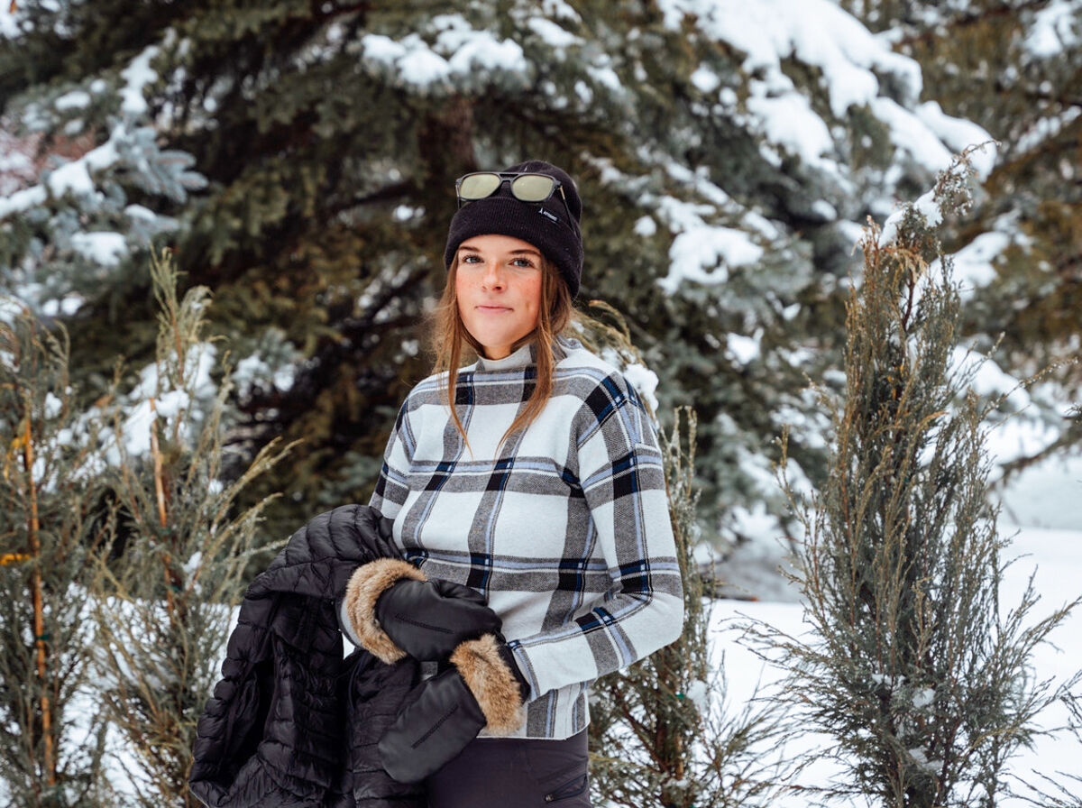 Manitobah Fur Mittens Review