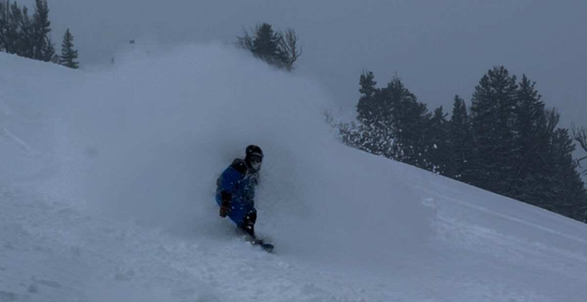 Snowboarder in Powder