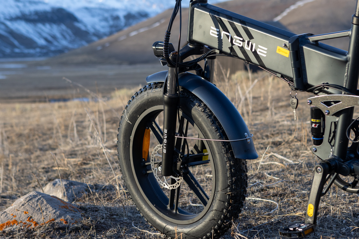 Battery Hidden in E-Bike Frame