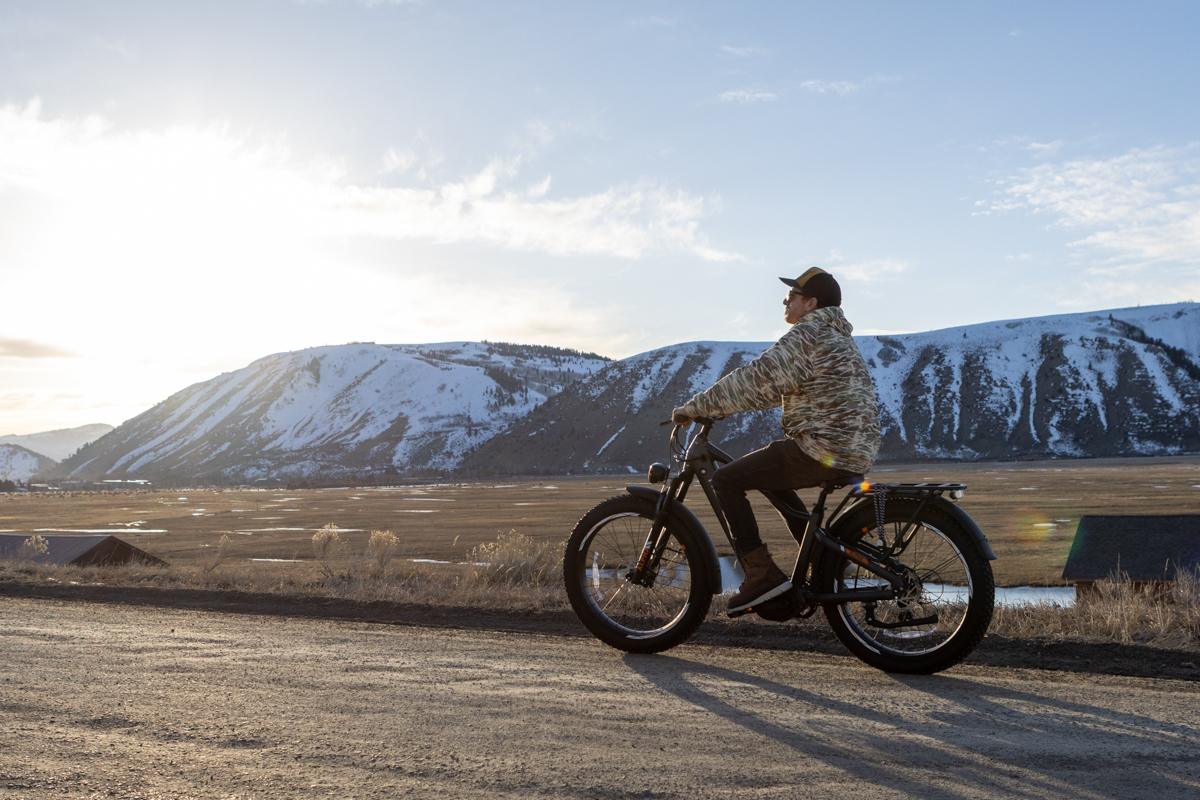 Riding Heybike ALPHA