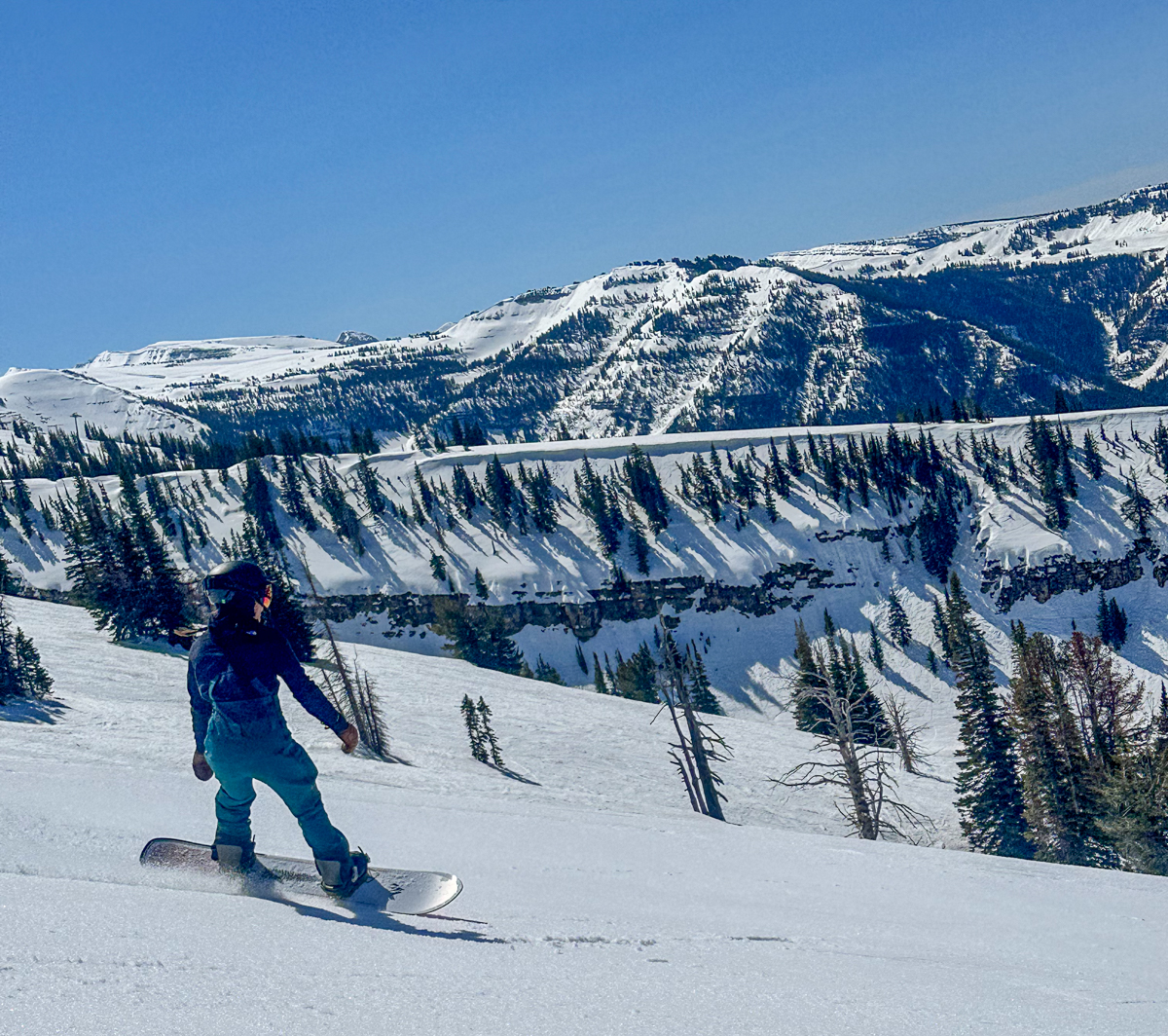 Jones Dream Weaver 2.0 Women’s Snowboard Review