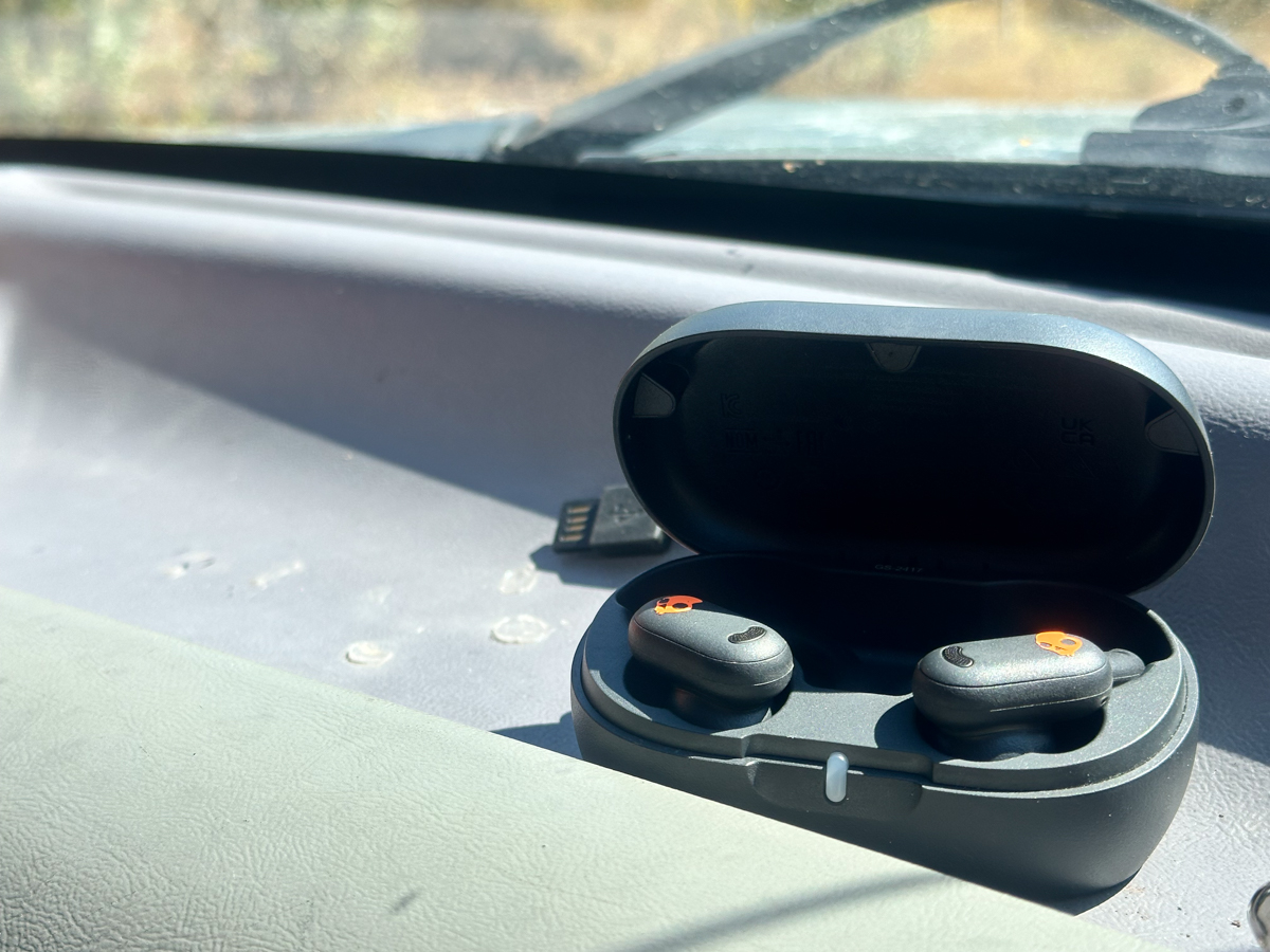 Skullcandy Earbuds Case