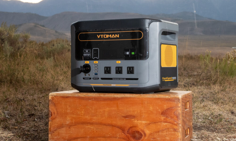 VTOMAN Flashspeed 1500 Portable Power Station Review Power Station in the Tetons