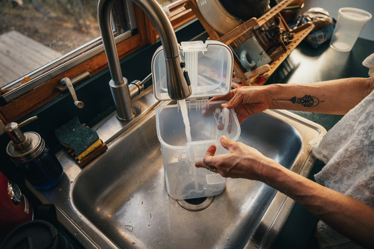 Easy to Fill Robot Vacuum
