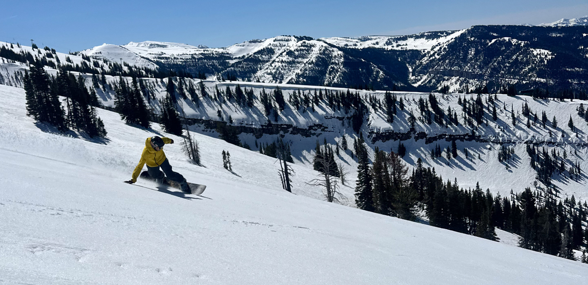 Smith MAG 4D Goggle in Sunny Conditions