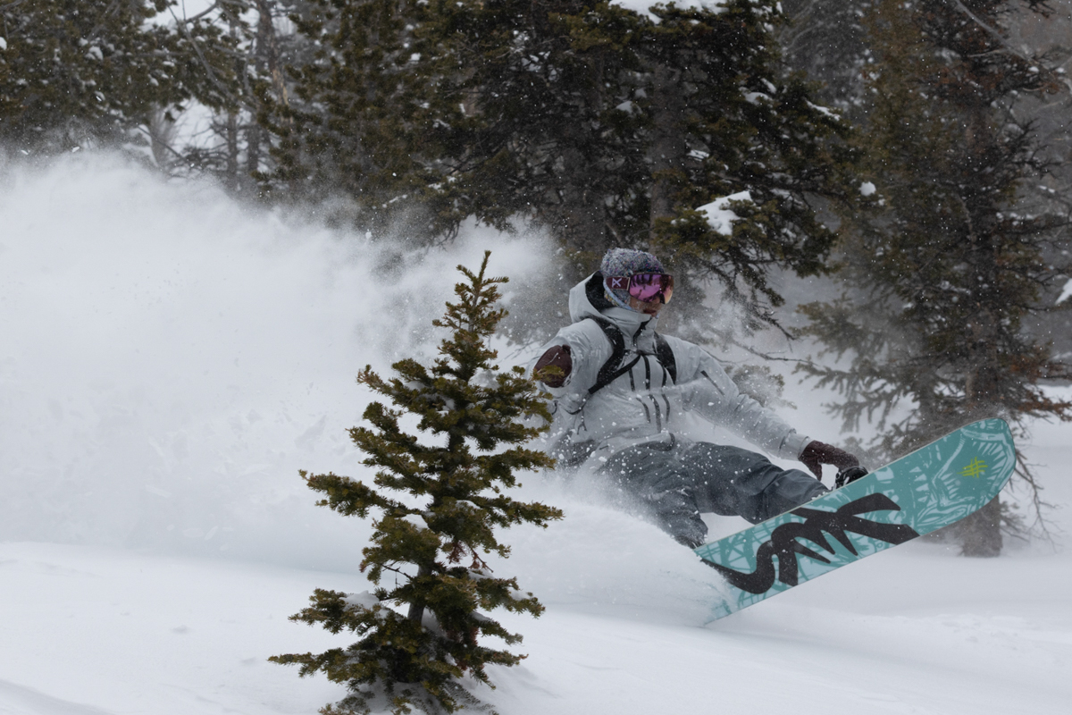 The Burton Cartel X Binding Paired with the YES Pick Your Line Made the Entire Mountain a Total Blast To Ride with Ultimate Confidence in the Board / Binding Combo | Greg Von Doersten Mountain Weekly News