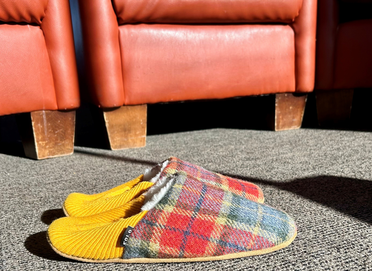 Stretch Heel on Kolo House Slippers