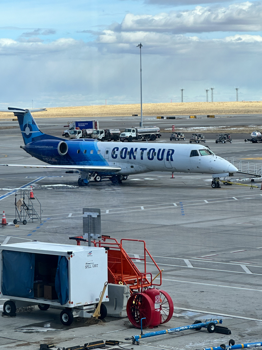 Contour Airlines Flight to Taos, NM