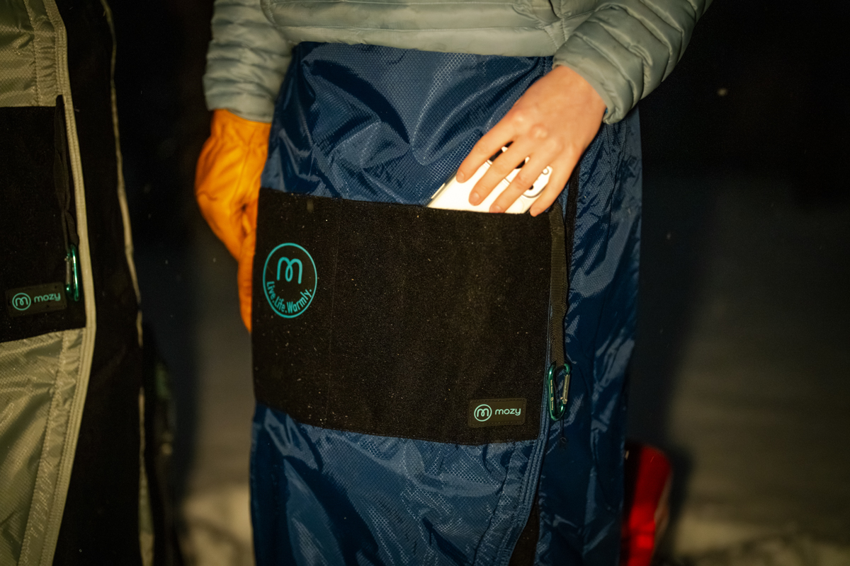 Mozy Pockets for Storage in the Thermal Blanket