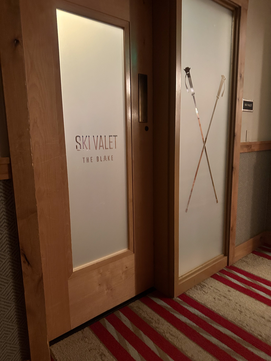Ski Vallet