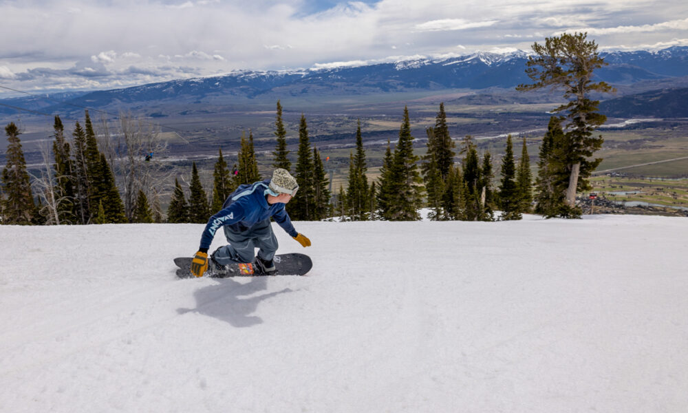 Sam Dykema laying down a high-speed trench on the Armada Shatterpoint; Jackson Hole Teton Tested