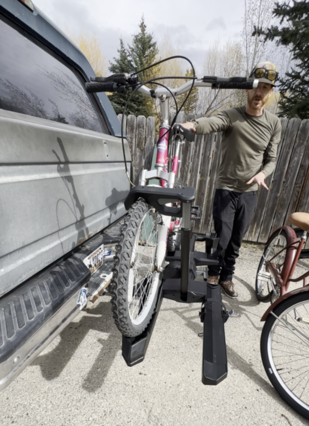 Kids Bike on the Saris SuperClamp 2