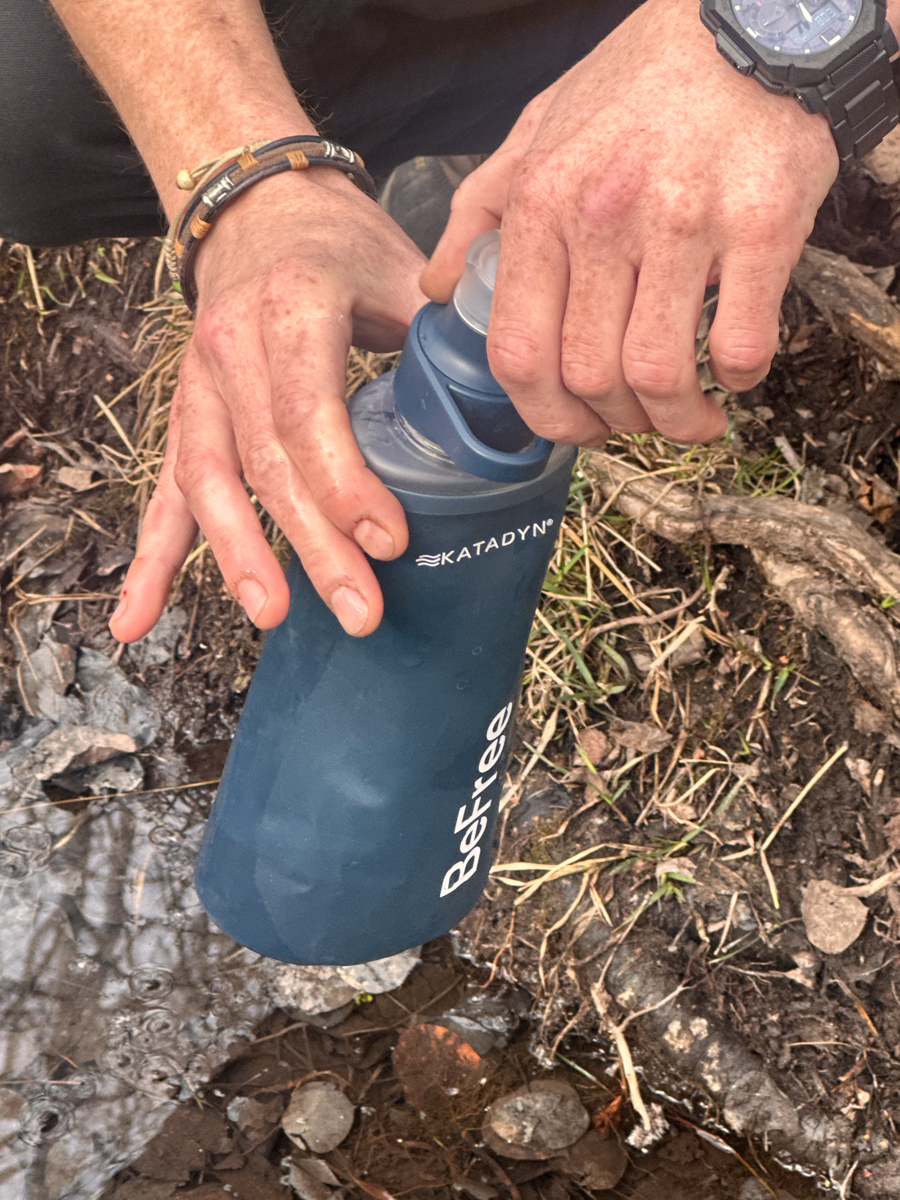 Screwing Filter onto Water Bottle