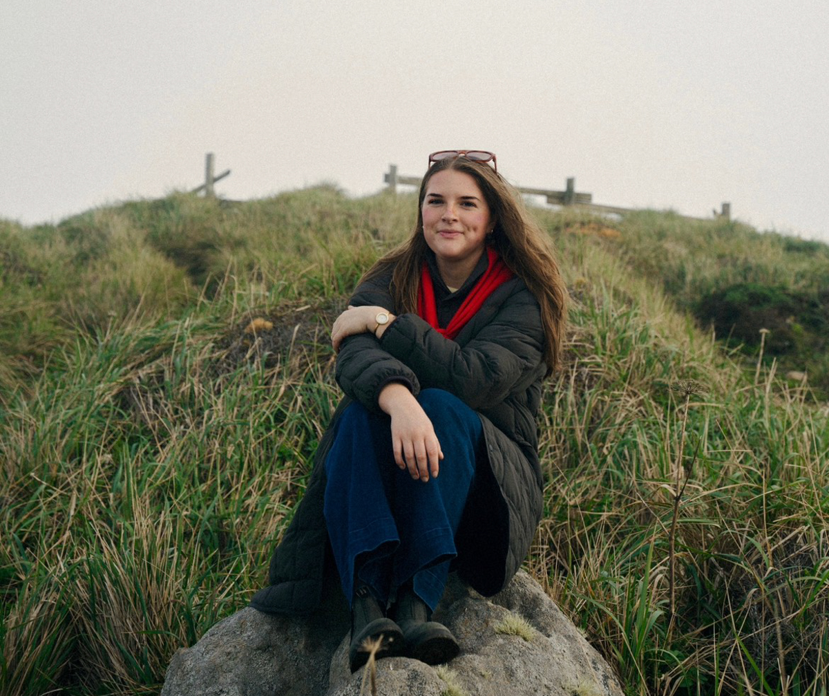 Women Wearing and Reviewing the Finisterre Ayr Triangle Scarf