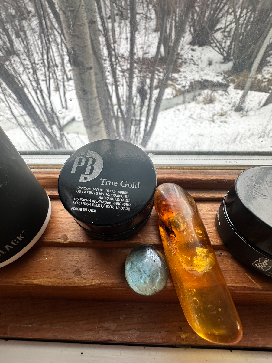 Pürblack True Gold shilajit resin displayed during long-term athlete recovery testing in Jackson Hole